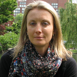 Dr. Anna Martinos